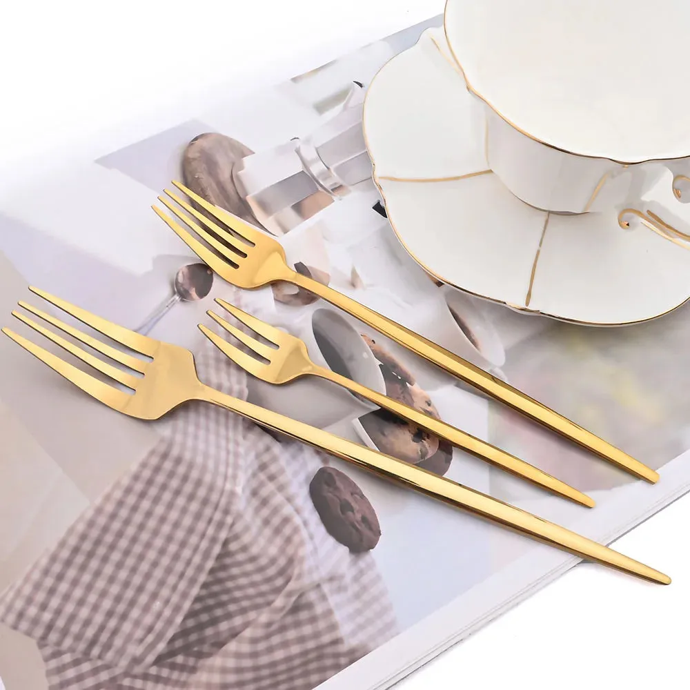 10 Piece Gold Flatware Set With Long Handles And Mirror Finish