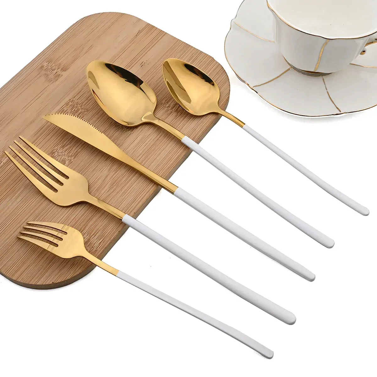 30 Piece Stainless Steel Cutlery Set For Dining