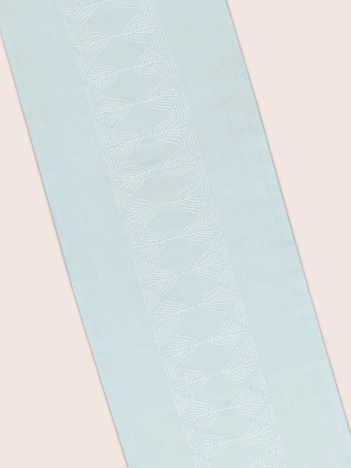 Amila Dining Set Of A Table Runner And 6 Table Mats Blue