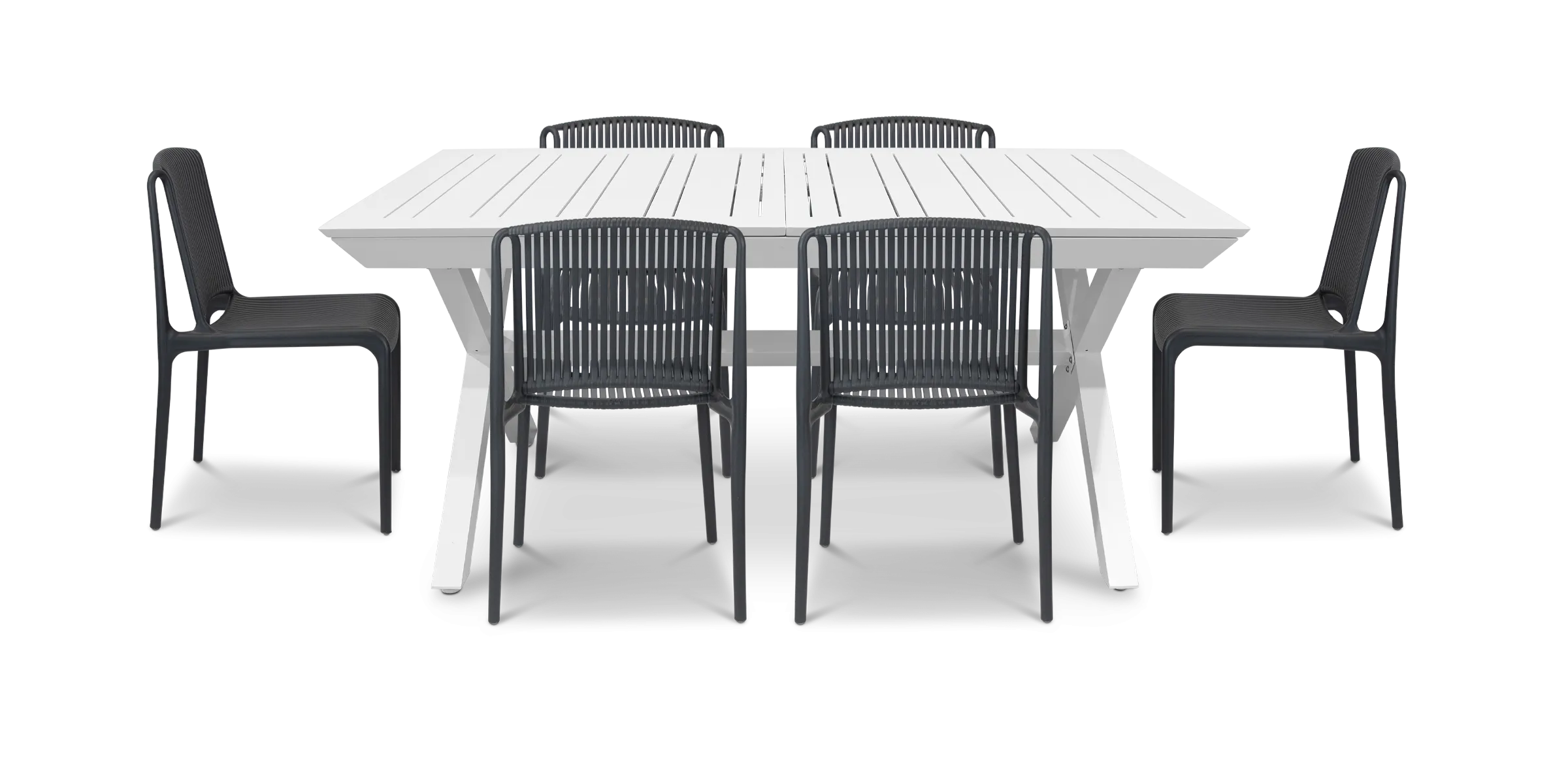 Caribbean Outdoor Extension Table in White with UV Plastic Outdoor Chairs (PP)